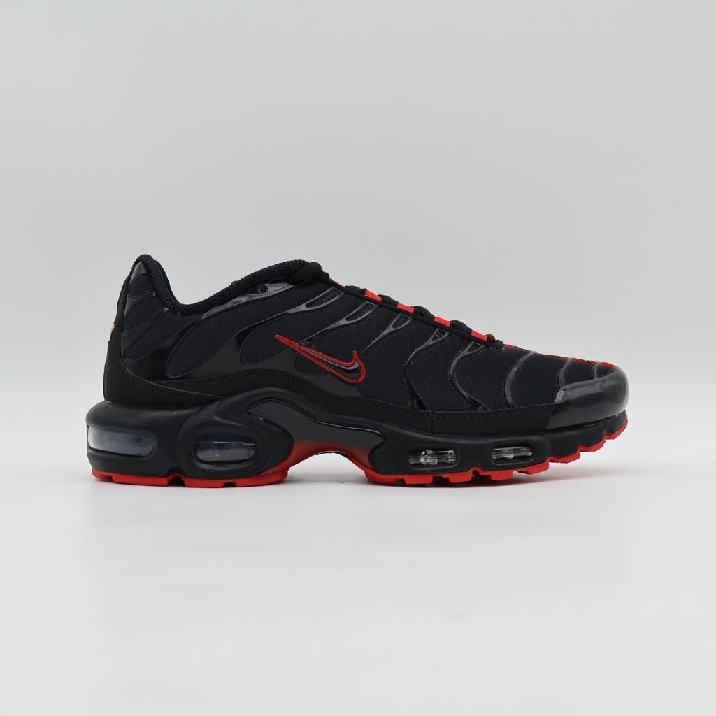 IM4868-010 Nike Air Max Plus Черный Красный (Мужской)