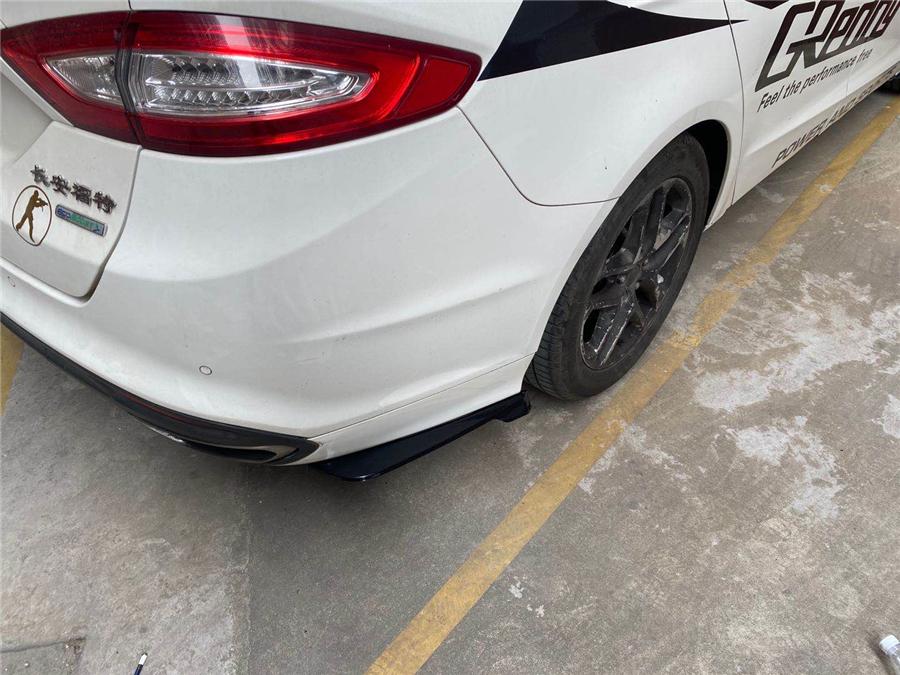 Универсальный 2 шт. Сплиттер заднего бампера автомобиля Диффузор Спойлер Губа Вид карбонового волокна