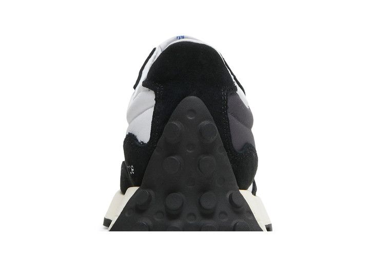 New Balance 327 'Черный Фантом'