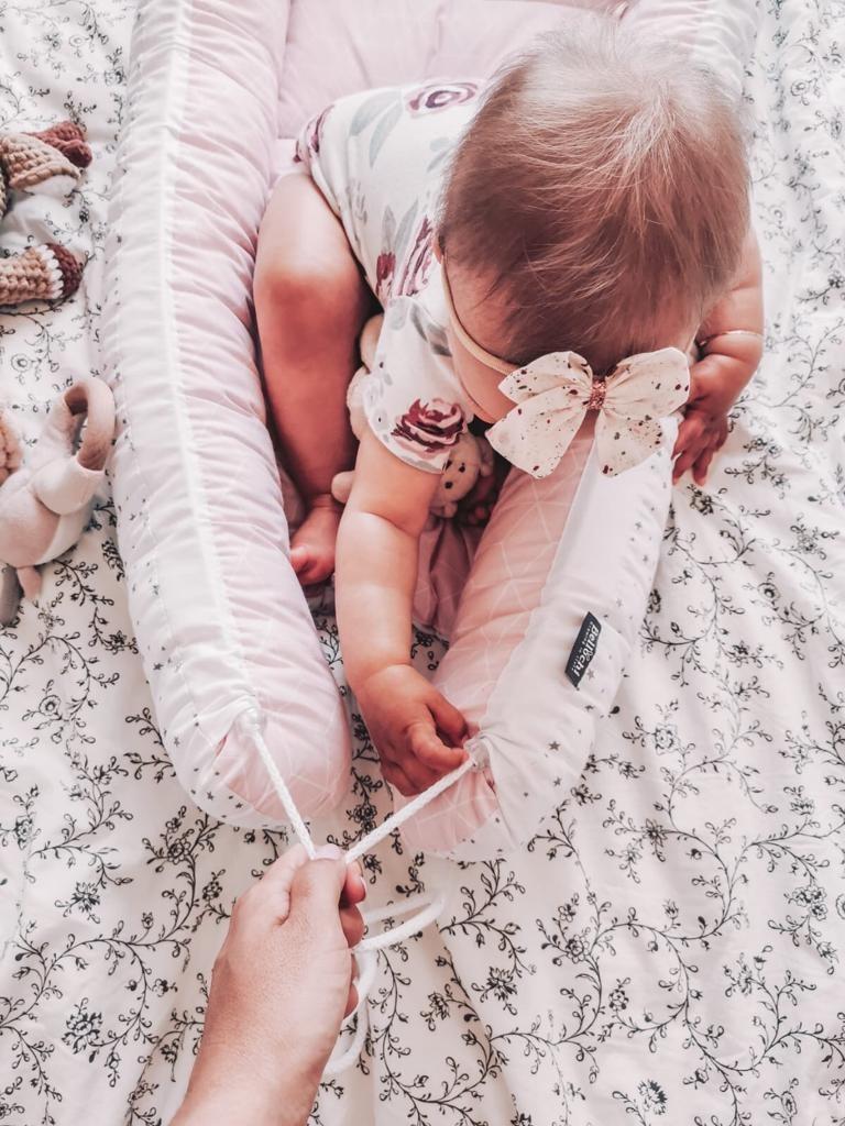 Bellochi Детская капсула для сна Baby Nest Pod для новорожденных — 100% хлопок — сертифицирован Oeko-TEX — 90x60x12 см — с защитными краями — tresor