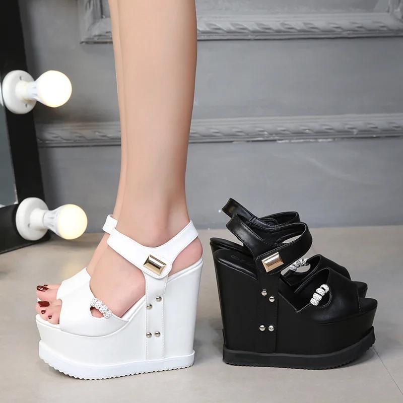 Fashion 2025 Spring New Fish Mouth Waterproof Platform Inside Increase Sponge Cake Thick Base Wedge Sandals 15 Cm Sky High