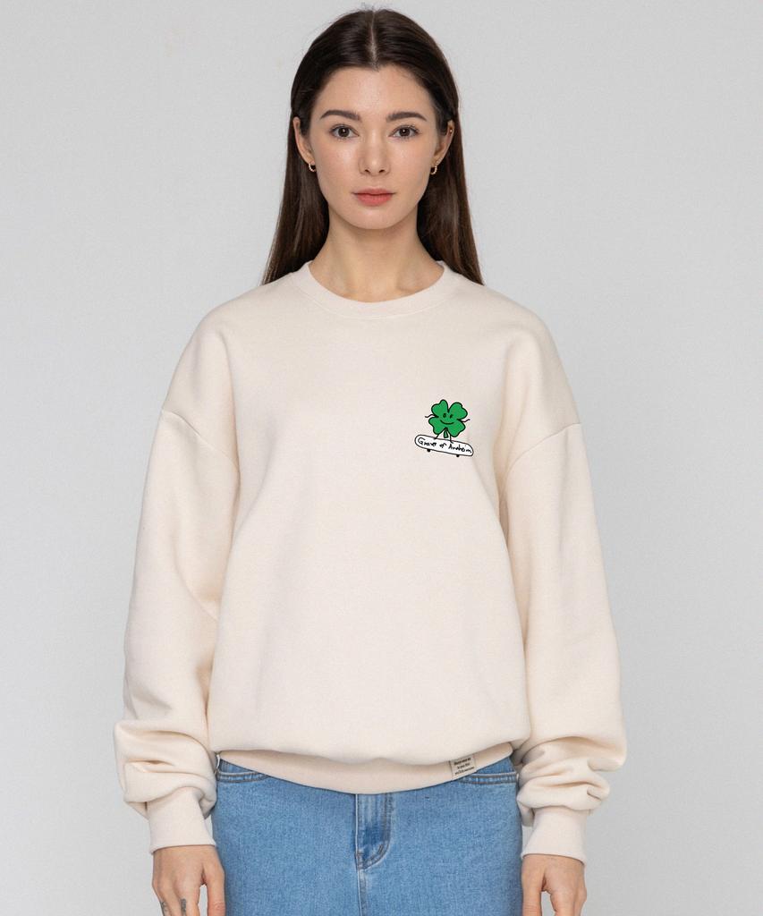GRAVER [Unisex] Clover Board Sweatshirt_Cream
