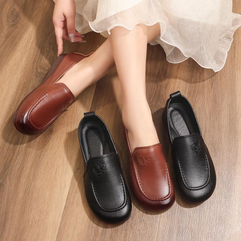 New Leather Mother Shoes Single Shoes Comfortable Soft Sole Middle-aged Women Flat Non-slip In the Elderly Women's Shoes Spring and Autumn