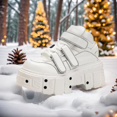 Готические ботильоны на шнуровке, женские туфли в новом панк-стиле, белые туфли на платформе, женские кроссовки с металлическим декором