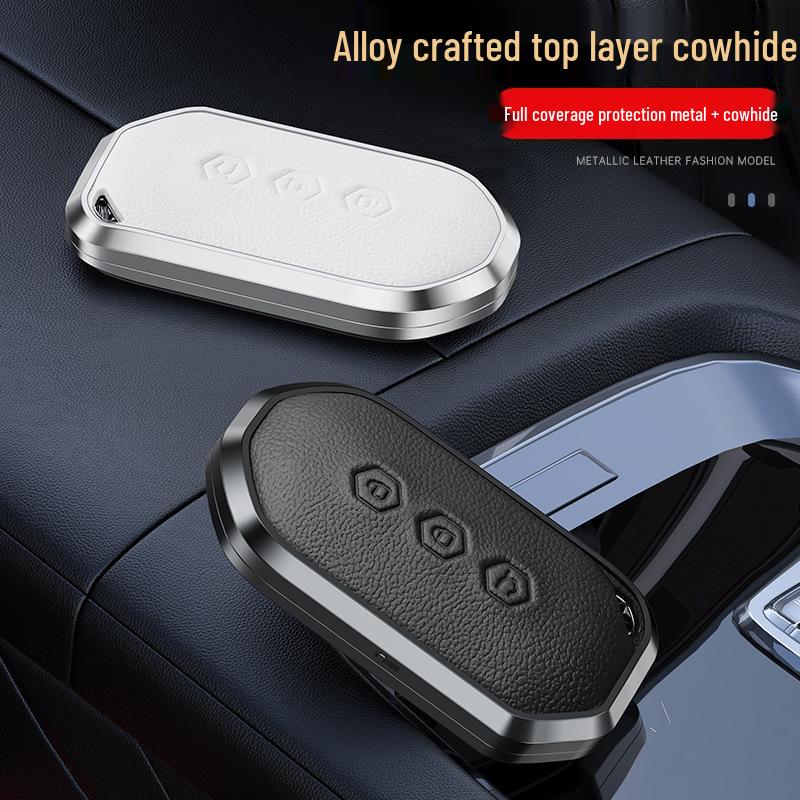 Metal Key Cover for 2020 Wuling Capgemini: Decorative Shell & Buckle