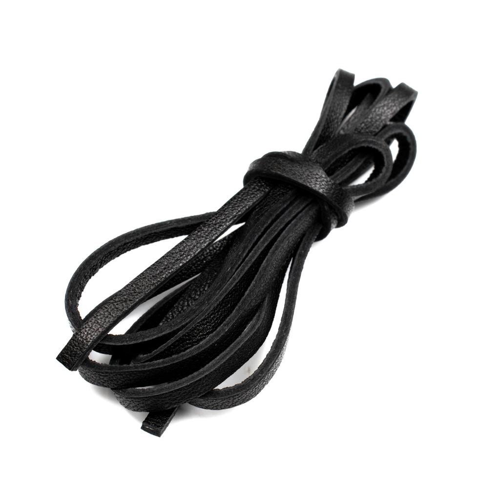 Dodatek Laura Biagiotti C-Negro. Sznurowadła, Kolor . Unisex.