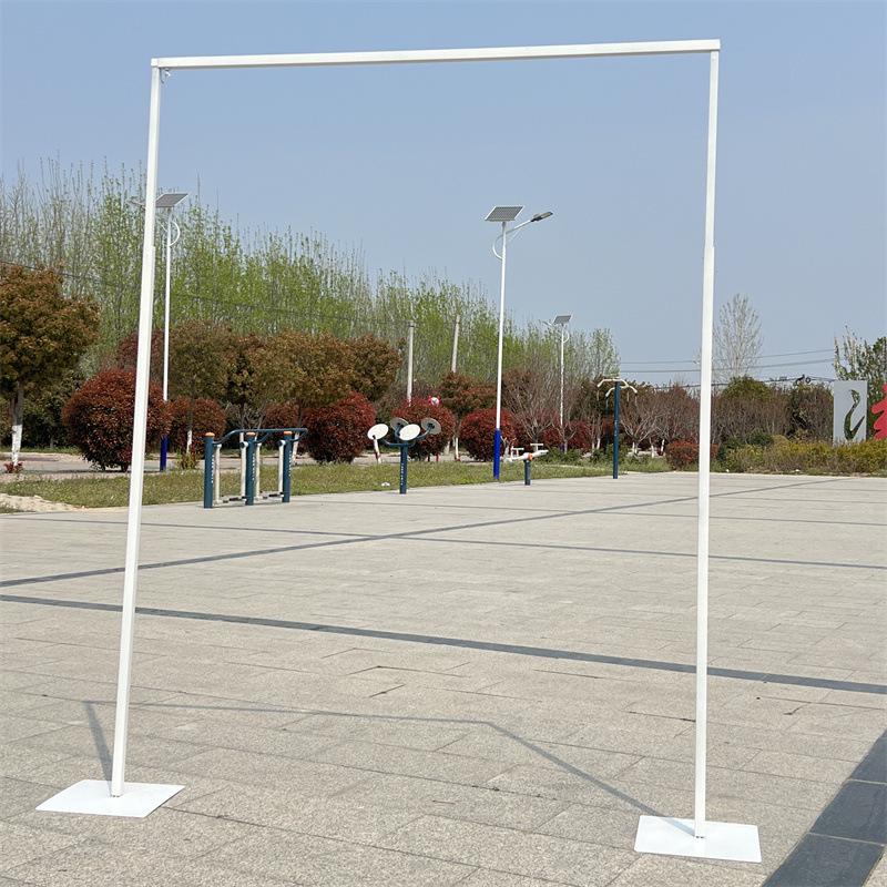 Golden Telescopic Wedding Arch Frame and Decor