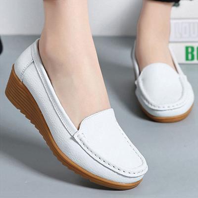 Женские туфли Slip On Nurse Shoes Soft Chaussure Femme Plus Size Женские туфли на плоской подошве из натуральной кожи Модные теннисные туфли на плоской подошве Мокасины
