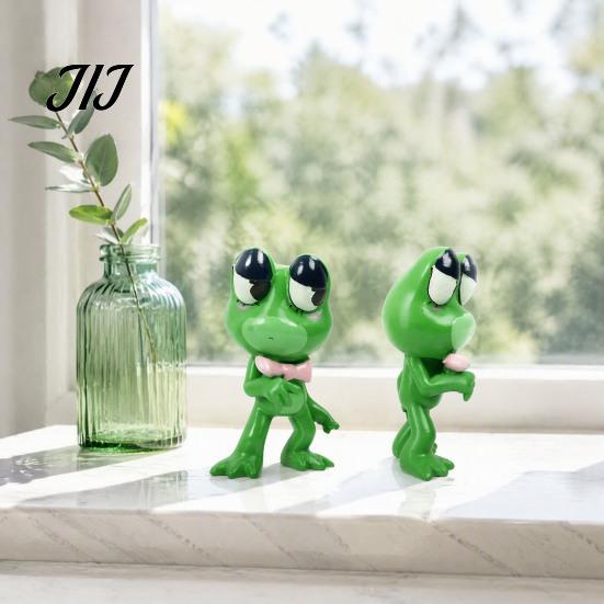 Garden Frog Figurines Cute Cartoon Green Resin Statue, Miniature Figurines, Weatherproof Decorative Sculpture Ornament for Yard Lawn Patio Decor, Gift
