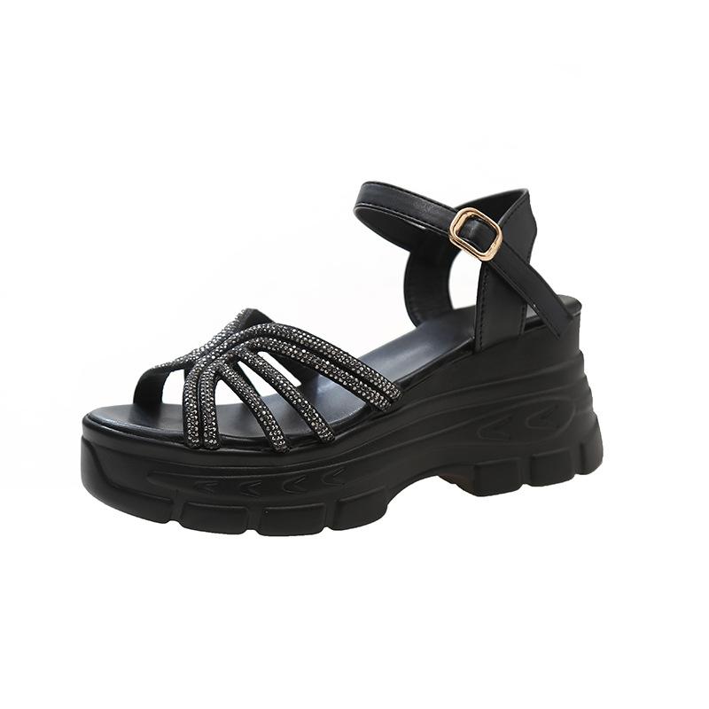 Тапочки на толстой подошве для женщин, летние, импортная торговля, новая нескользящая верхняя одежда, односложные тапочки, повседневные пляжные сандалии