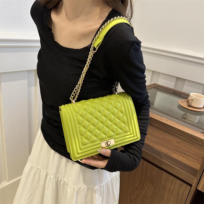 Fashionable Trend Chain Lock New Diamond Indentation Women's Korean Version Simple Crossbody Single Shoulder Small Square Bag Trendy