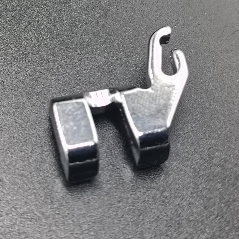 Аксессуары для многофункциональных электрических швейных машин Держатель прижимной лапки 155964 Низкий хвостовик 446014-1