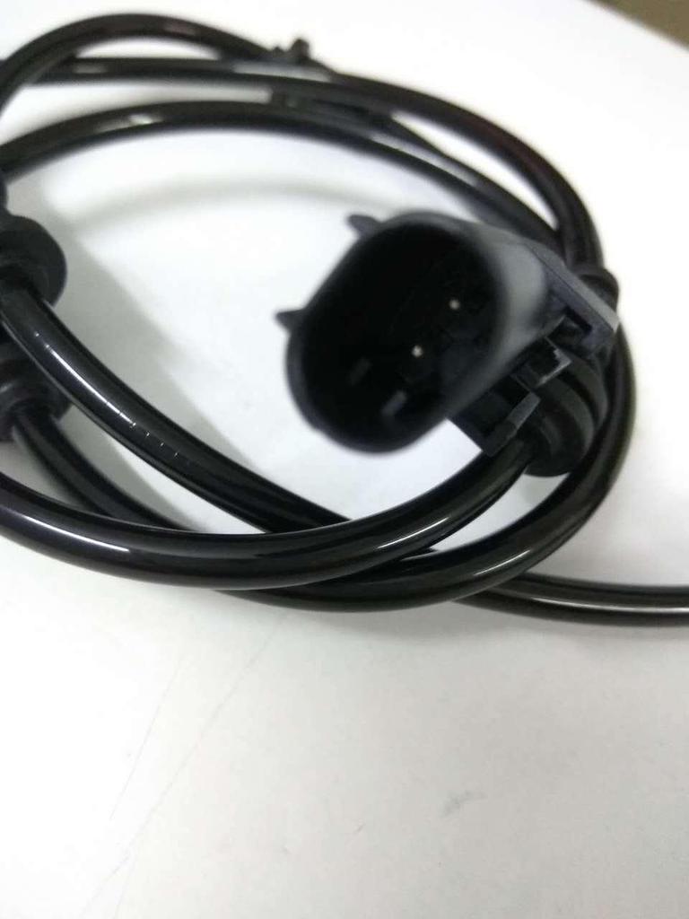 Датчик скорости колеса ABS Mercedes-Benz W246