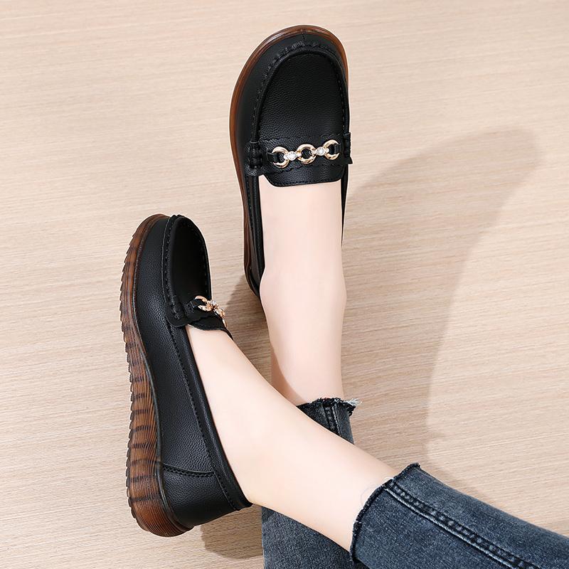 Весенне-осенняя женская повседневная обувь из металлической кожи с мягкой лапшой и мягкой лапшой, женская кожаная обувь
