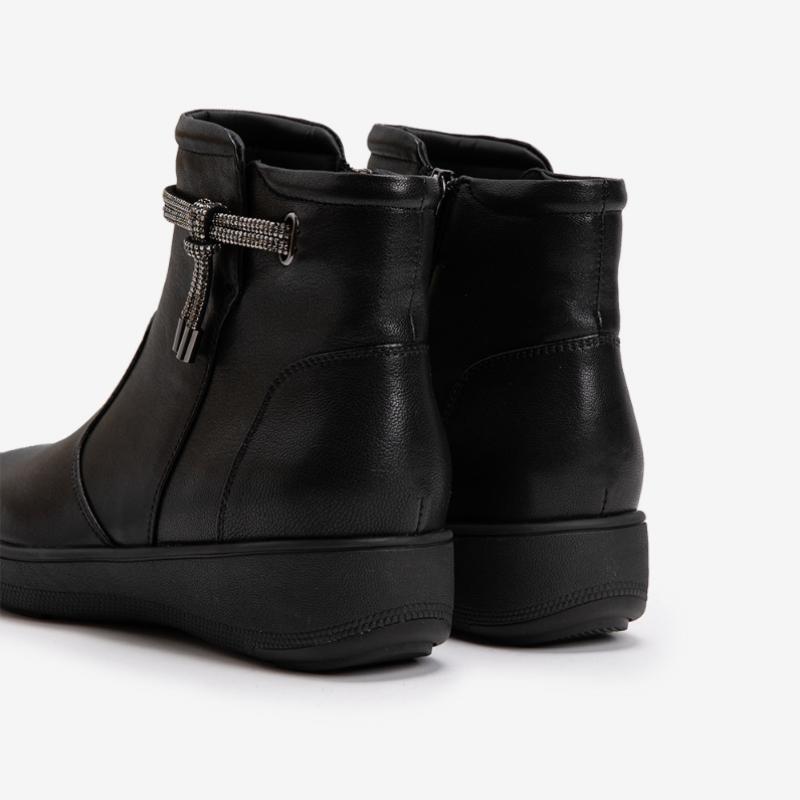 Portfolio Portfolio By ESquire Women S Strappy Ankle bootS