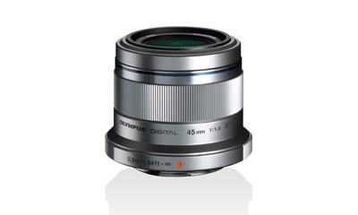 Объектив OLYMPUS Single Focus DIGITAL 45 мм серебристый M.ZUIKO F1.8