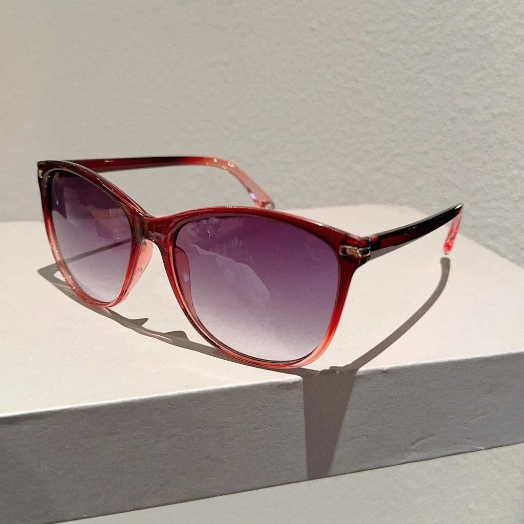 Oversized Round Sunglasses for Women  New In Multicolor Rim Gradient Dark Glasses Fashion Vintage Travelling Shades