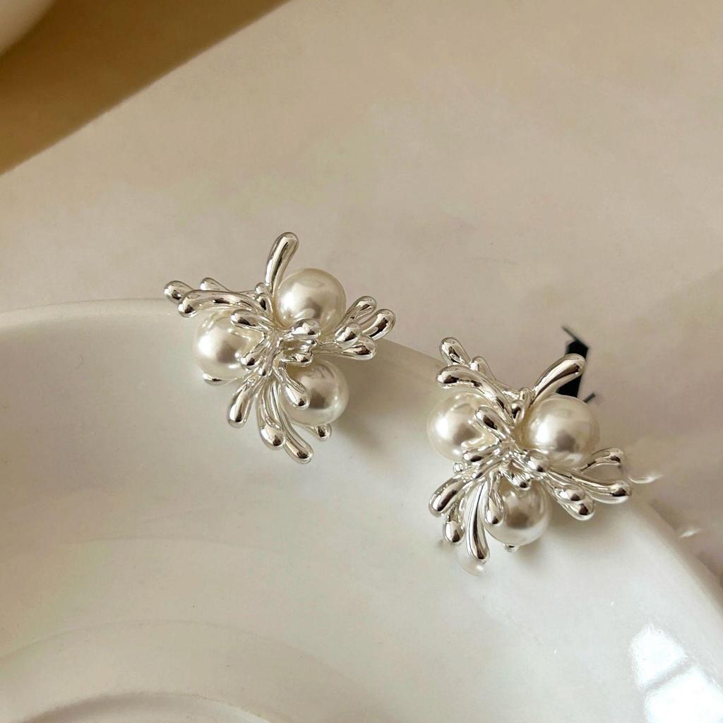 Серьги-кисточки из циркона и жемчуга «Серебряная игла» - Элегантный ретро-дизайн для женщин