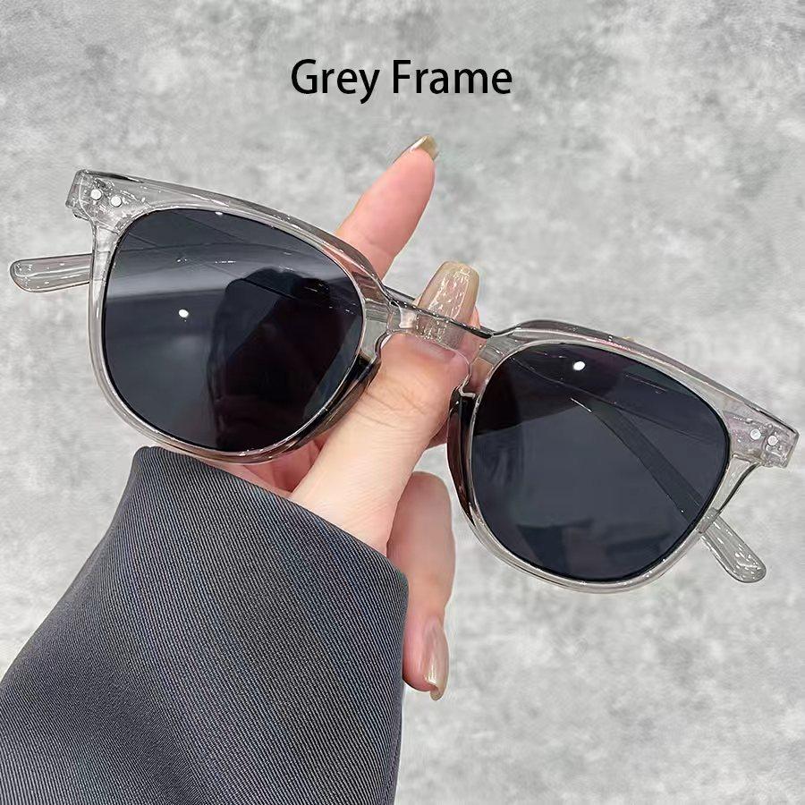 Fashion Small Round Unisex Women's Powder Blusher Gradient Pink Lenses Sunglasses Women Men Classic Metal Decoration Goggles