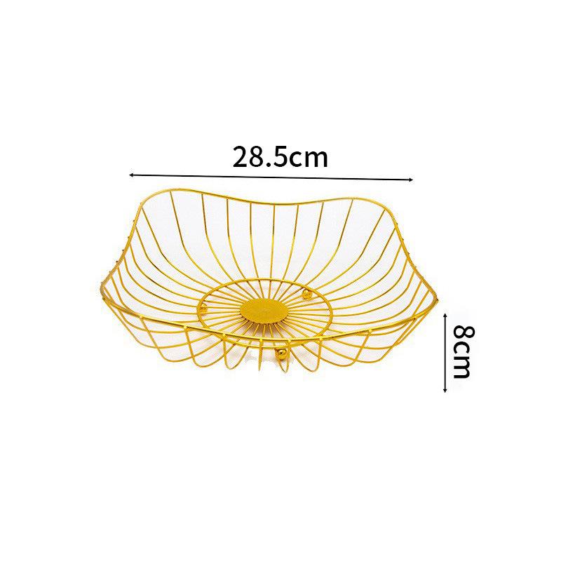 Корзина с фруктами из железа: Элегантная центральная композиция для гостиной для закусок и фруктов