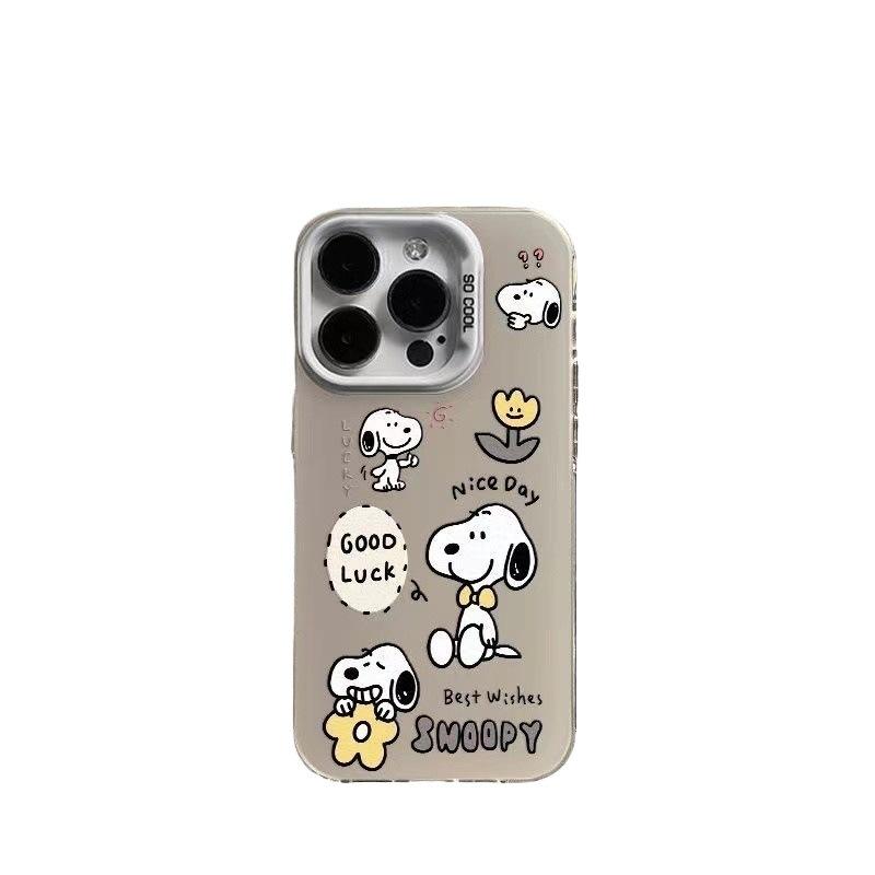 Lucky Snoopy phone case for Apple 15 Pro Max, cartoon style, 14 Pro, European and American style, trendy 13/12.