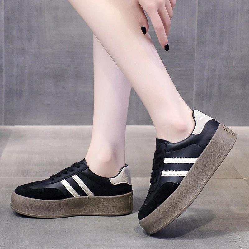 Women's New Fashion Lace-up Designer Sneakers for Women Summer Simple Solid Color Outdoor Casual Walking Sports Shoes