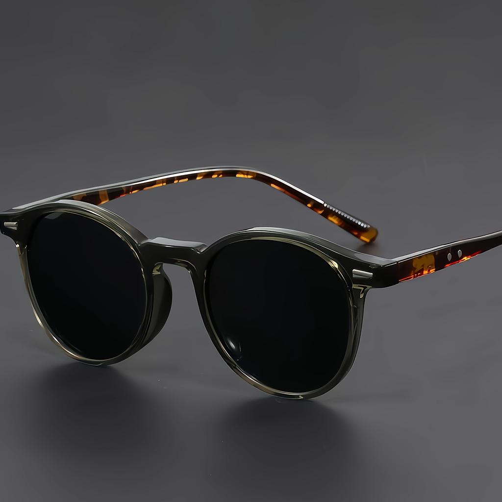 Retro Ultra-Light Fashion Glasses Perfect for Parties, Running, Travel Durable Round Structure Street Photography Props