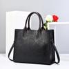 British Retro Commuter Bag 2023 New Women's Bag Large Capacity Portable Shoulder Messenger Bag Soft Leather Fashion Women