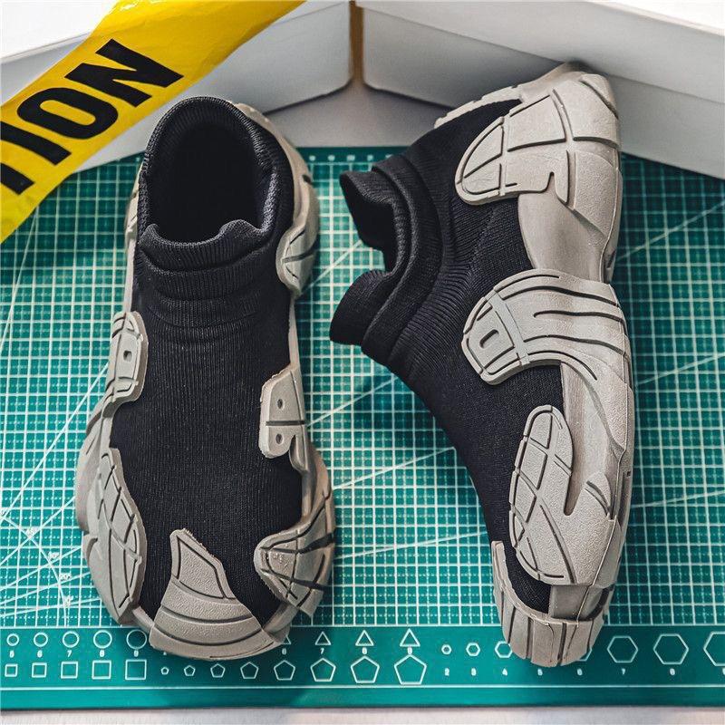 Носки и обувь 2025 года, летняя обувь для ходьбы, новые повседневные спортивные туфли с мягкой подошвой, повседневная обувь больших размеров, мужские туфли, педали, легкие и дышащие