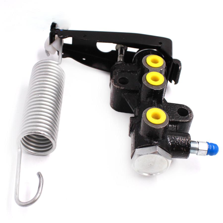 For Mitsubishi L200 Triton 1986-07 MB618321 Load Sensing Valve Brake Compensator