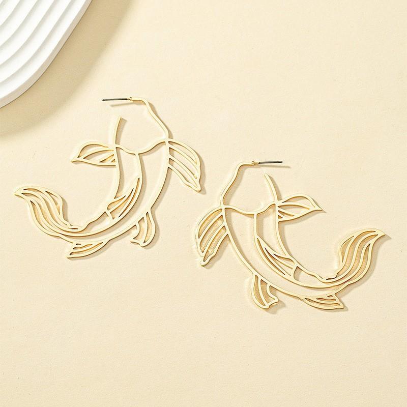 European and American jewelry hot-selling geometric carp earrings, Japanese and Korean ins style simple fashion women's earrings