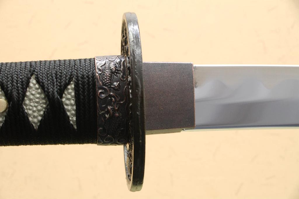 Имитация меча Shinobiya Kuroishime Scabbard Большой меч Протирание Имитация меча Сертификат (Меч, ножны, ткань, комплект)