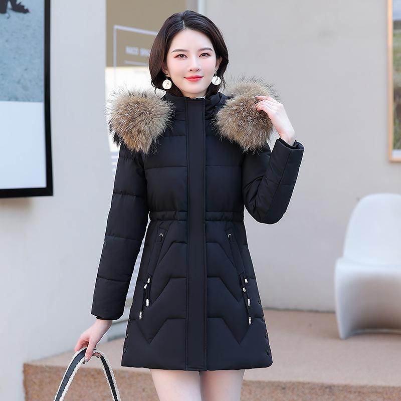 Winter Down Jacket Women's Short Korean Version Slimming Fashion Versatile Small Thickened Down Jacket Women