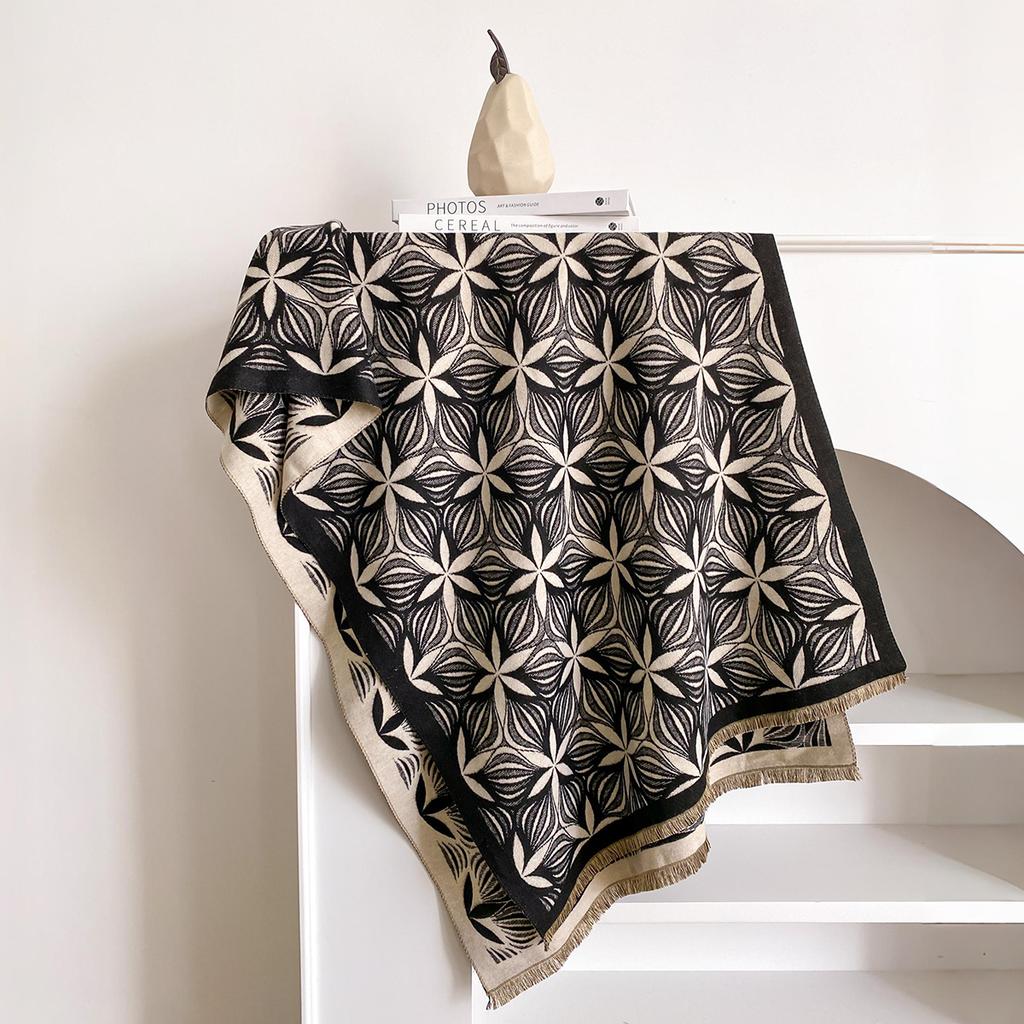 Women Luxury Design Winter Imitation Cashmere Warm Scarves Pashmina Shawl Wraps  Female Thick Blanket Soft Bufanda Foulard Scarf