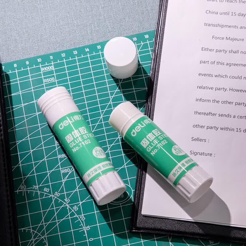 Deli Quick-Drying Washable PVA Glue Sticks