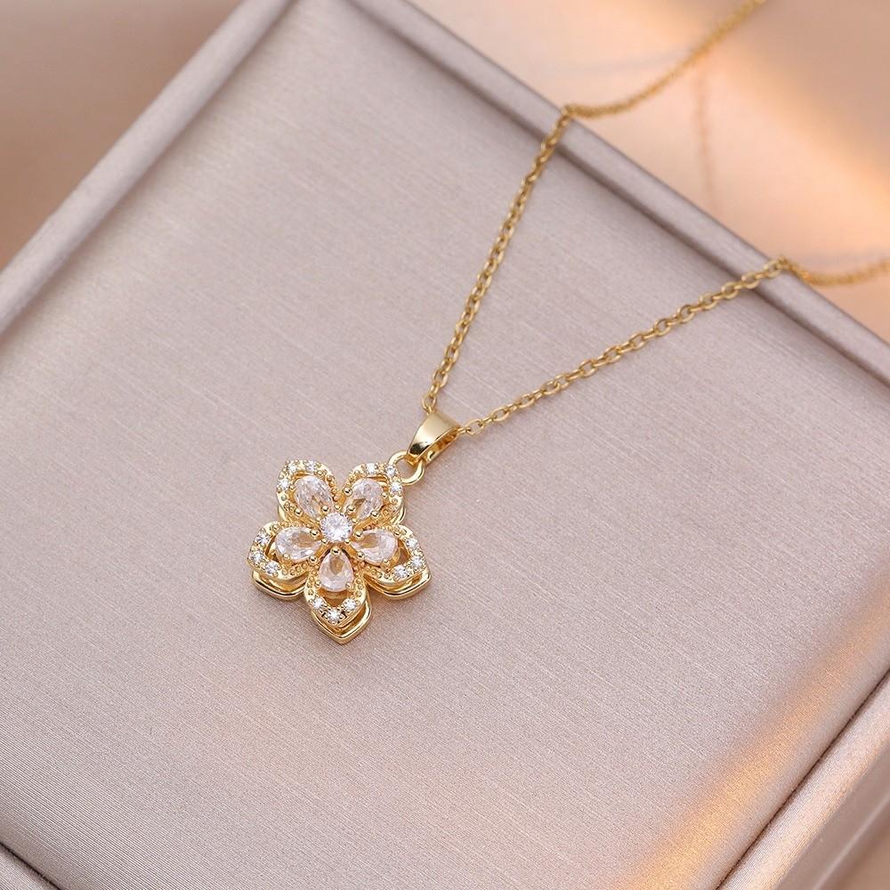 Crystal Zircon Pendant Necklace Shiny Petal Gold Necklace Rotatable Flowers Choker Date Night