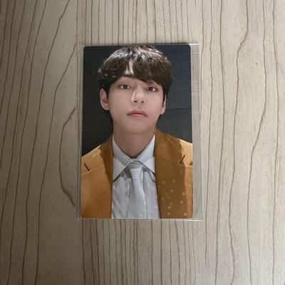 [Б/У] BTS BE Универсальная голографическая торговая карточка V Тэхён