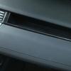 Для Land Rover Discovery Sport 2015- ABS Серебристая Декоративная Накладка-рамка в форме буквы U на Центральную Панель Со стороны Пассажира Автоаксессуары