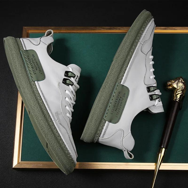 Модные белые повседневные кожаные туфли мужские вулканизированные туфли мужские туфли 2024 новый тренд скейтборд удобная обувь для отдыха мужские кроссовки теннис