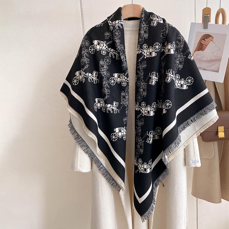 European And Korean Carriage Black And White Classic High-End Scarf Women'S Shawl Warm Versatile Simple Thickened Scarf