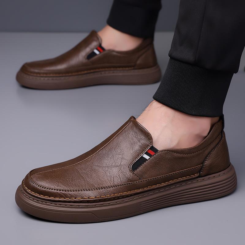 FashionSpring Autumn New Designer Casual Leather Loafers Dress Shoes Male Soft Sole British Business Solid Color Board Shoes for Men
