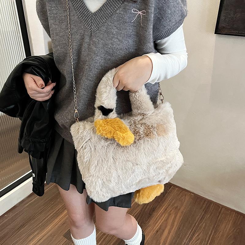 Cute Cartoon Big White Goose Bag Women's 2025 New Plush Handbag Chain Shoulder Bag Trendy Fluffy Tote Bag