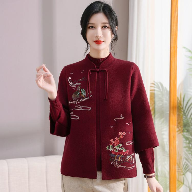 Новый трикотажный кардиган для мамы среднего возраста на весну и осень, пальто в западном стиле, осенний темперамент, костюм-двойка для женщин среднего и пожилого возраста