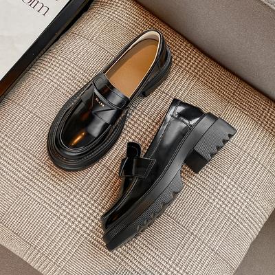 Туфли на плоской подошве из натуральной кожи Yuexinwang для женской обуви Huizhou Su Yinyin, такие же мокасины на толстой подошве, треугольные стандартные черные маленькие кожаные туфли для ж