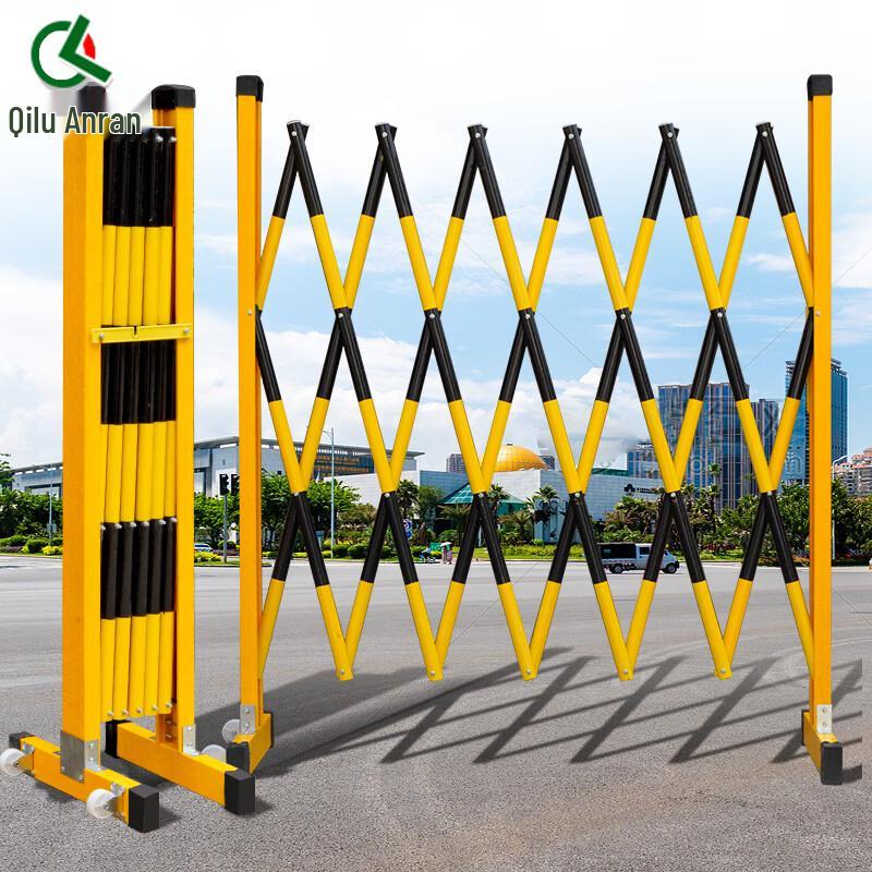 Fiberglass Insulated Retractable Safety Barrier