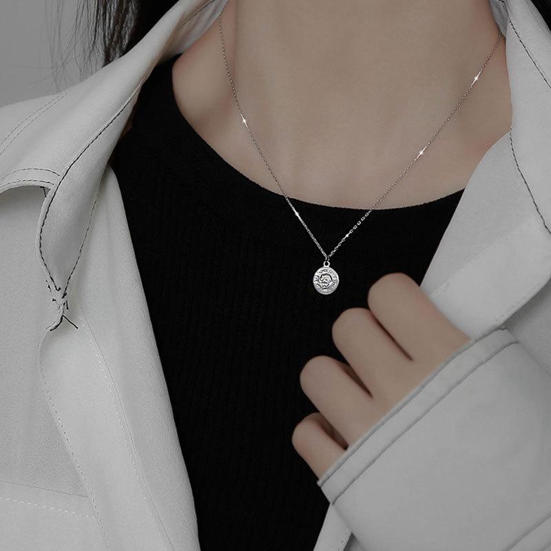 Ожерелье «Маленький принц» с подвеской в виде монеты, цепочкой на ключицу, женское модное круглое фирменное ожерелье, женский стильный стиль