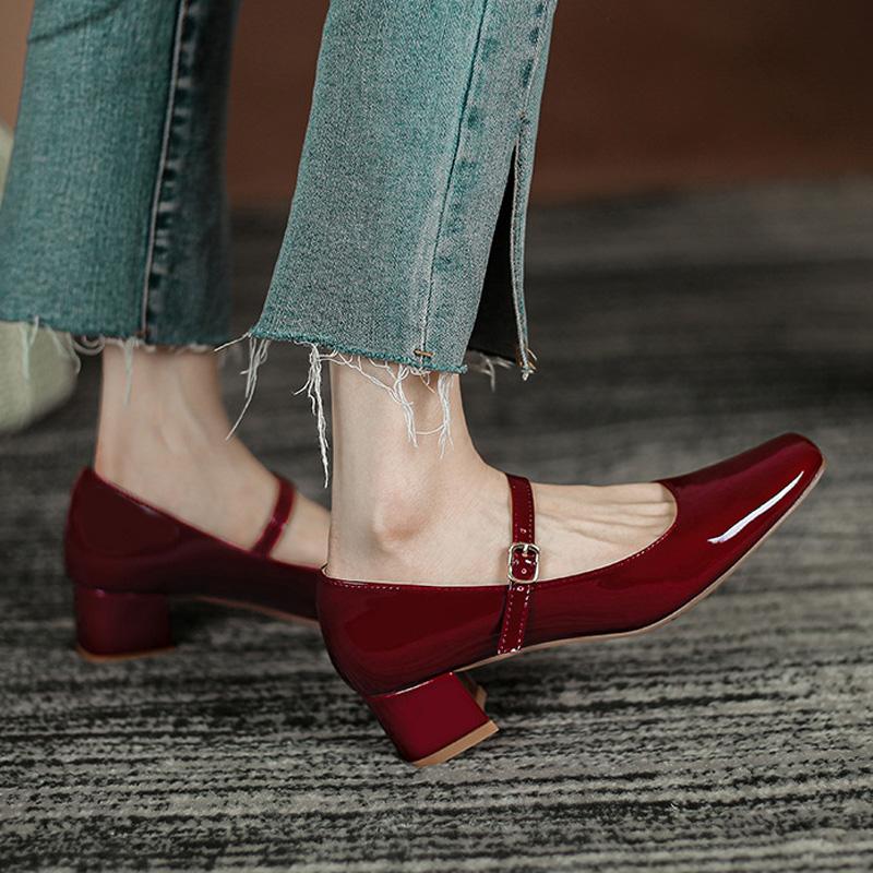 Элегантные женские туфли Мэри Джейн на высоком каблуке, сексуальные красные туфли из лакированной кожи, офисные туфли черного цвета из кожи, туфли в стиле ретро Лолита с пряжкой и ремешком на каблуке