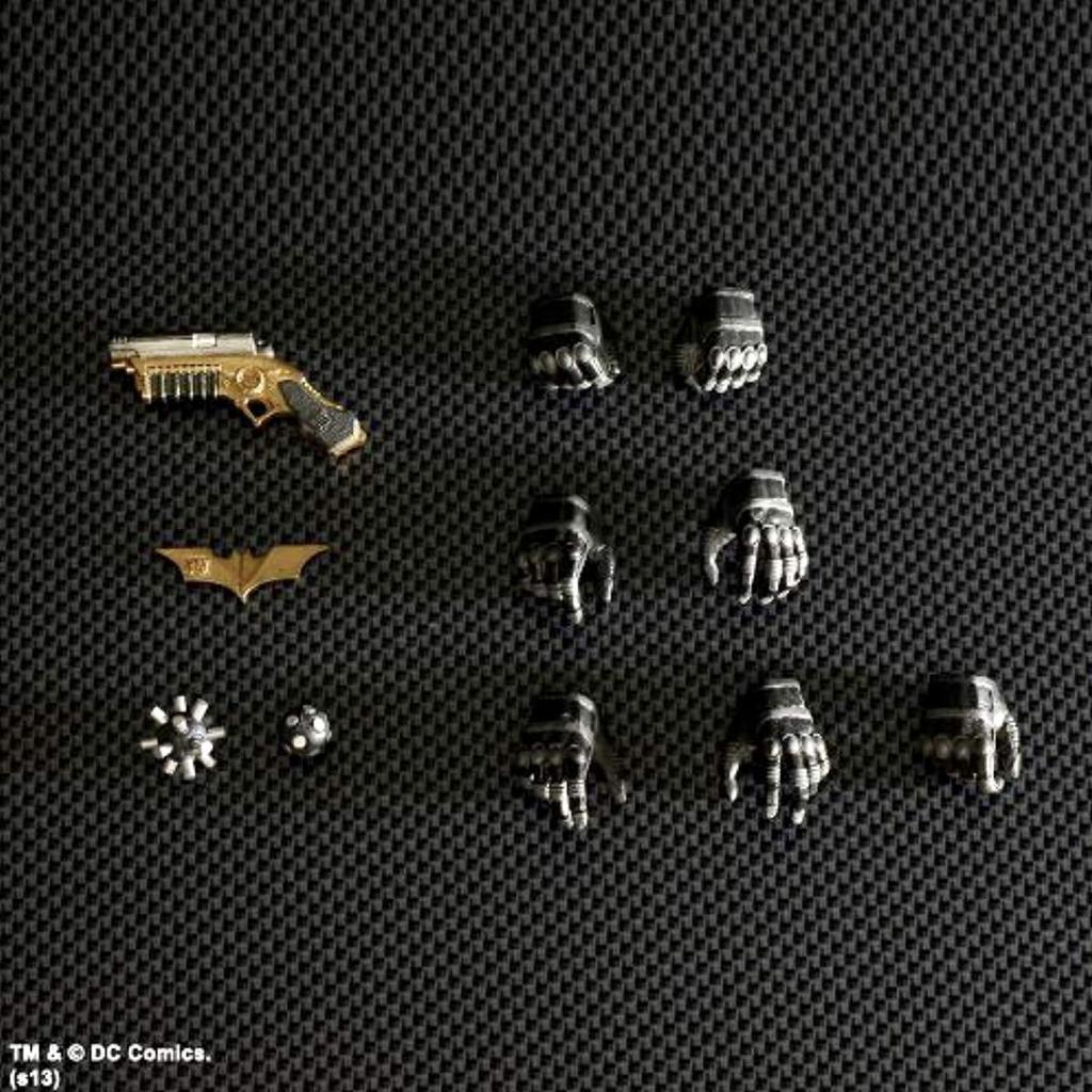 ТРИЛОГИЯ ТЕМНОГО РЫЦАРЯ PLAY ARTS KAI Бэтмен окрашенная экшн-фигурка (TM) (Рисунок ПВХ)