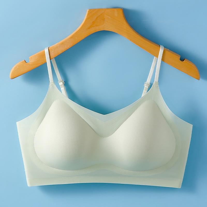 Summer Ice Silk Seamless Women's Camisole: Thin Straps, Beautiful Back, Wire-Free Cream Bra