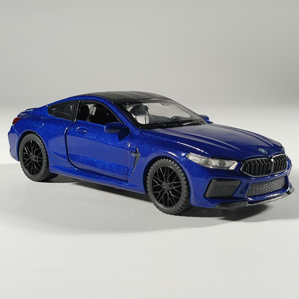 1/32 BMW M8 Сплав Металл Литой Модель Спортивного Автомобиля Звук Свет Игрушка Транспортное Средство Детские Развивающие Игрушки Коллекция Подарок для Друзей